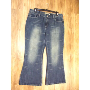 Express Precision Fit Mens JEANS - Size 38 x 30 Loose Bootcut Medium Acid Washed